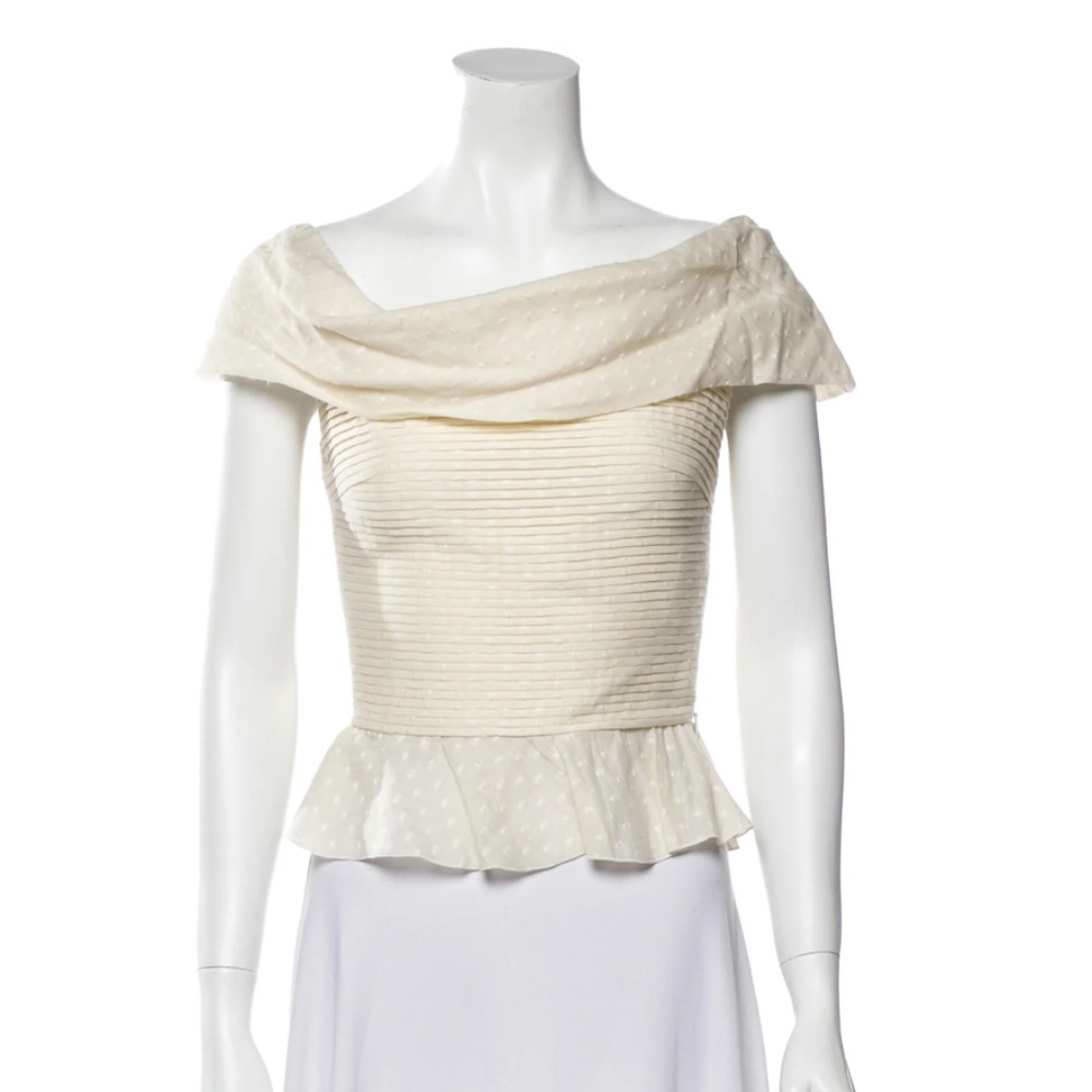 VALENTINO Scoop Neck Short Sleeve Top